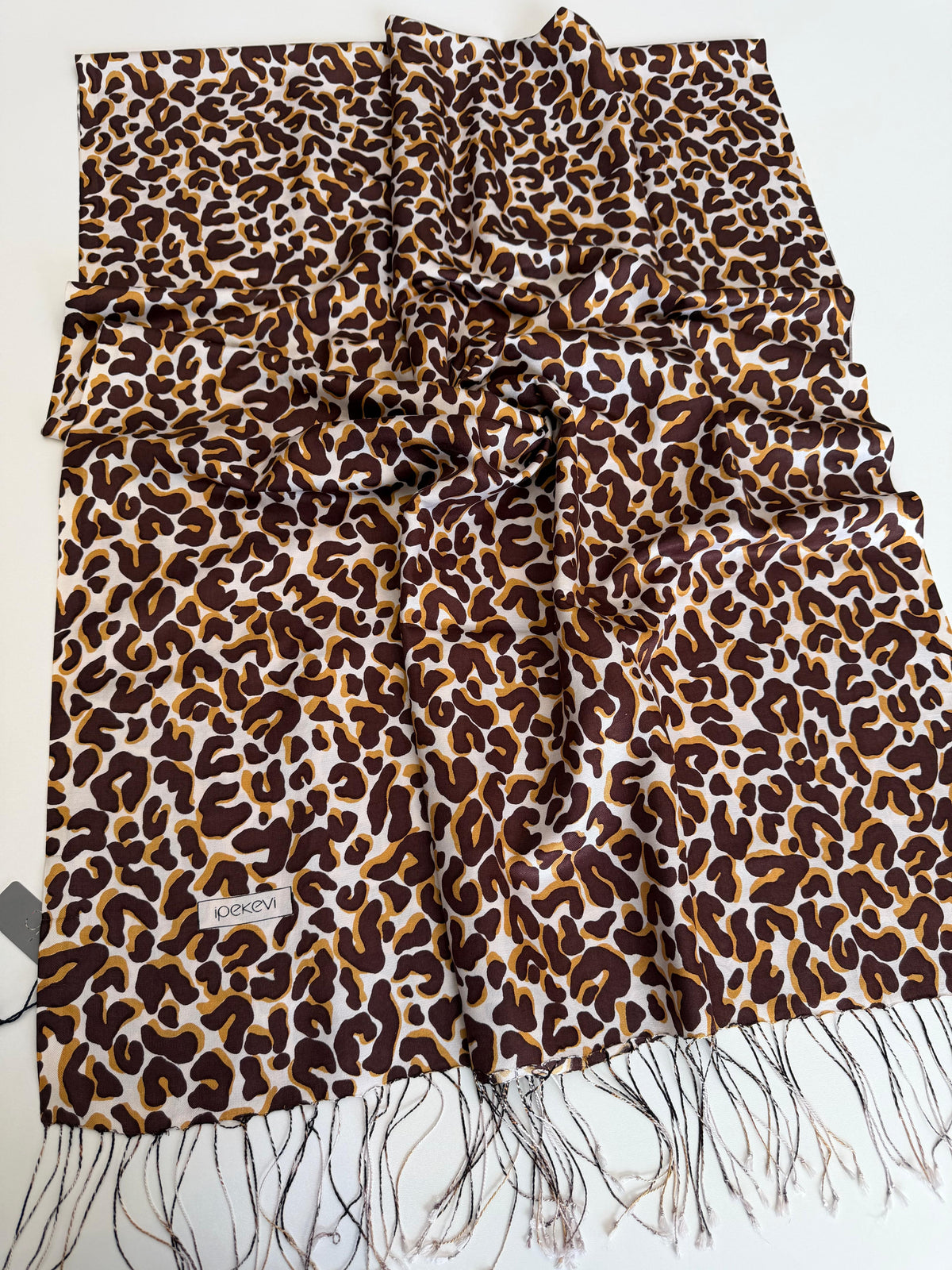 İPEKEVİ LEOPAR DESENLİ İPEK ŞAL 2452