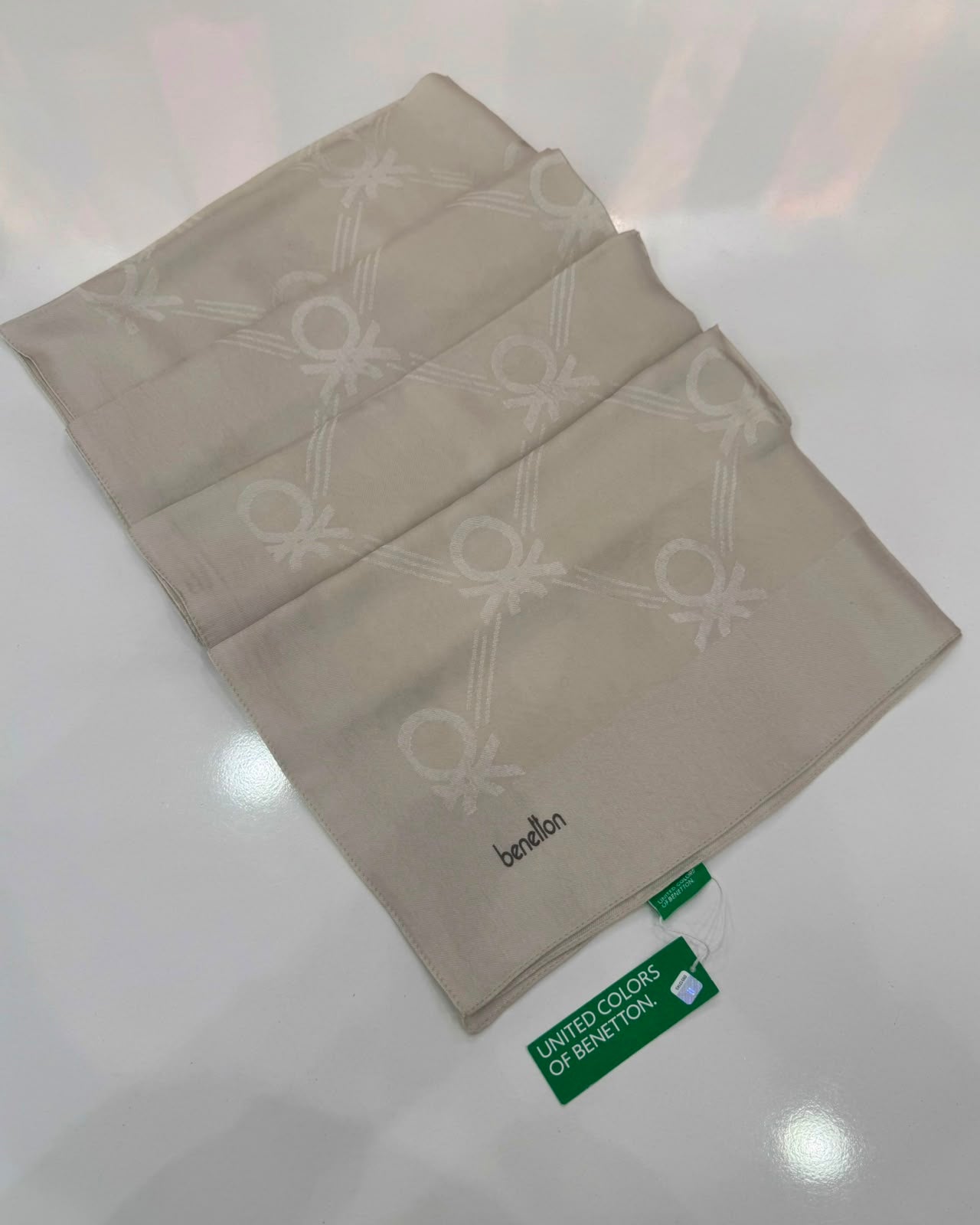 BENETTON MİLANO ŞAL EKRU