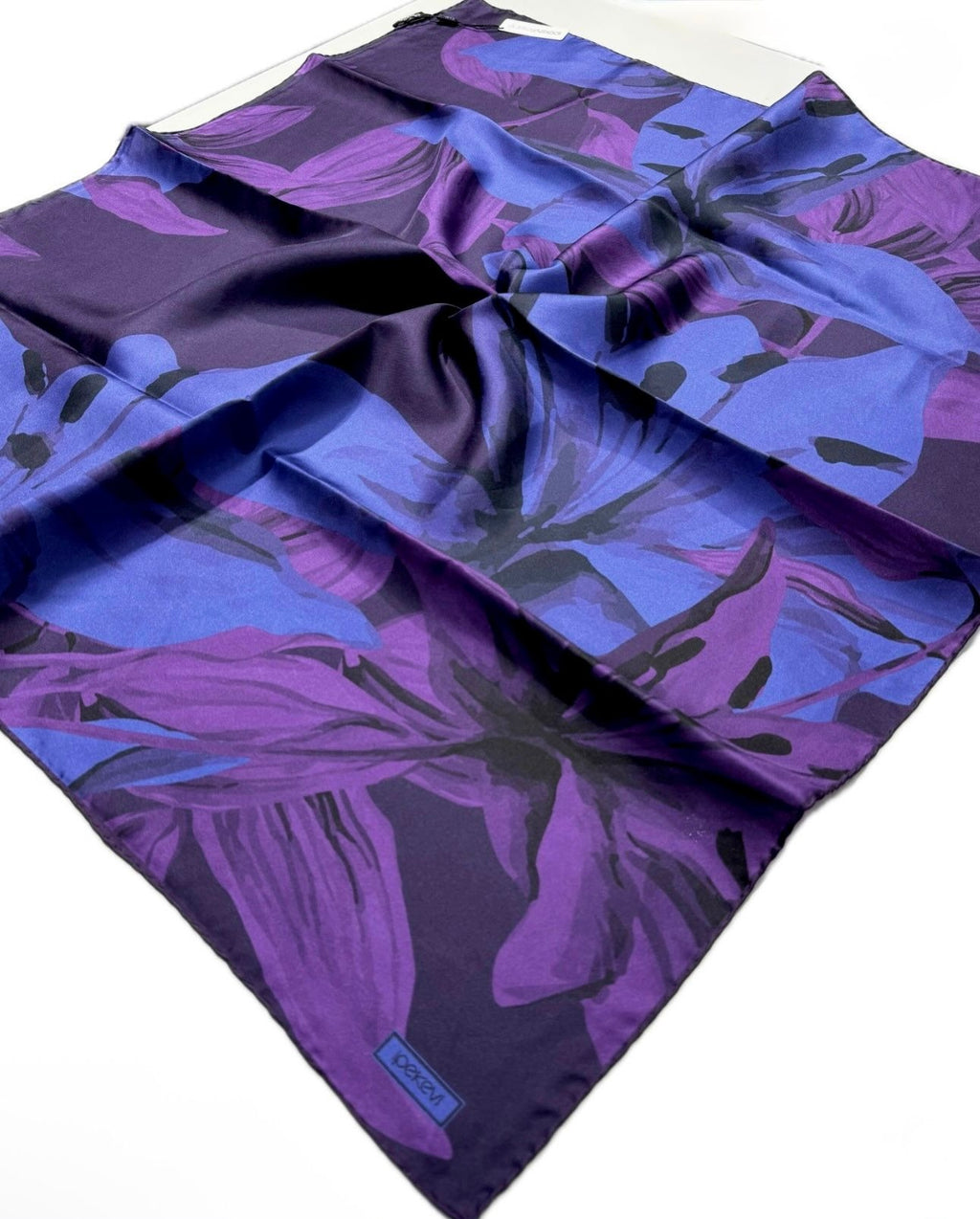 İPEKEVİ LİLİUM DESENLİ EŞARP