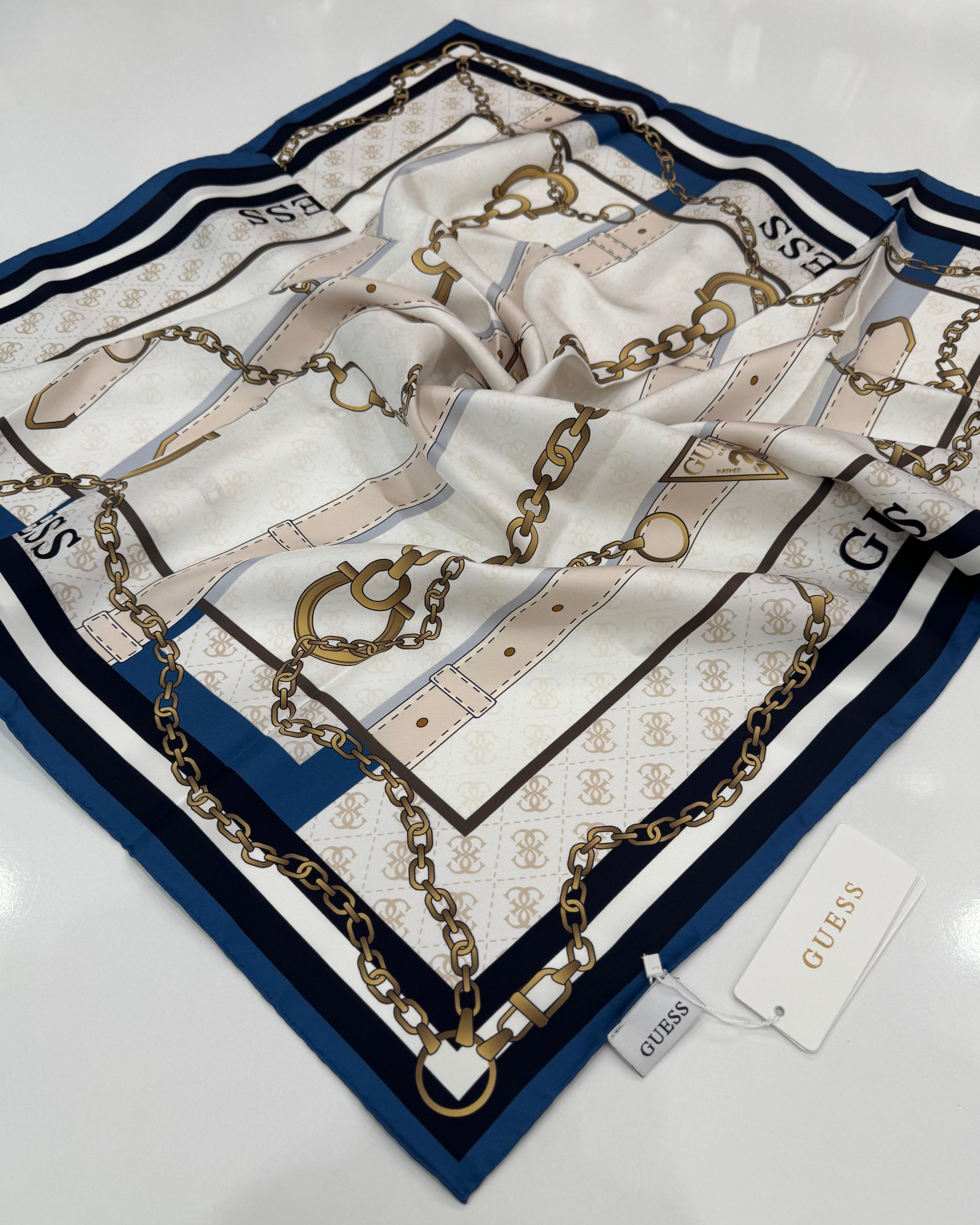 GUESS HERITAGE PATTERN EŞARP
