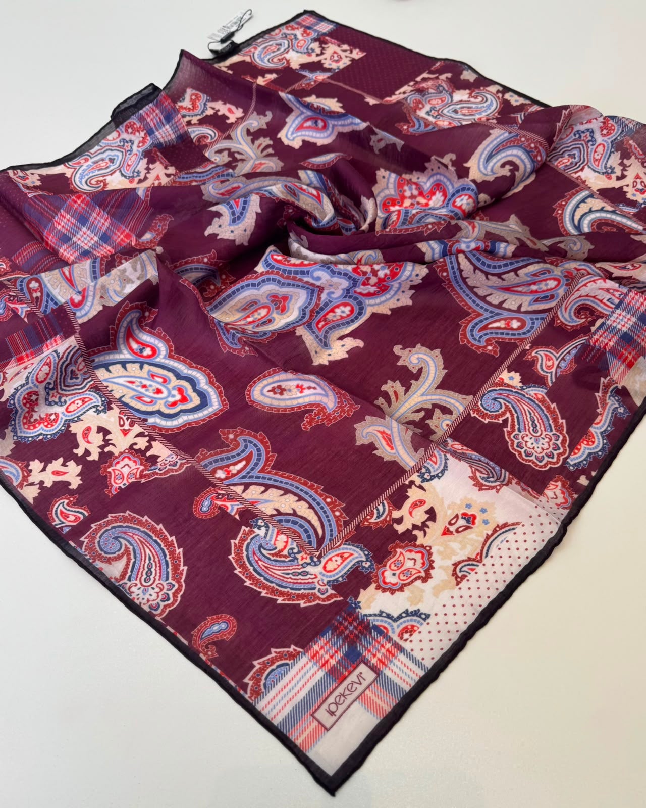 İPEKEVİ TENSEL EŞARP