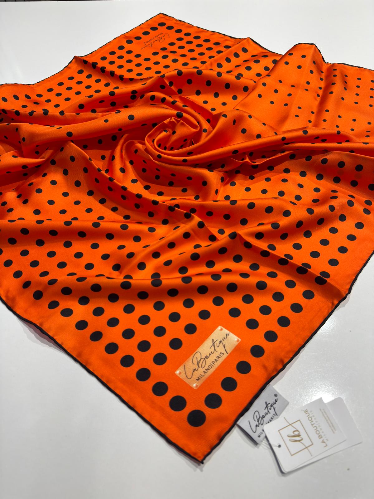 LA'BOUTIQUE İPEK EŞARP