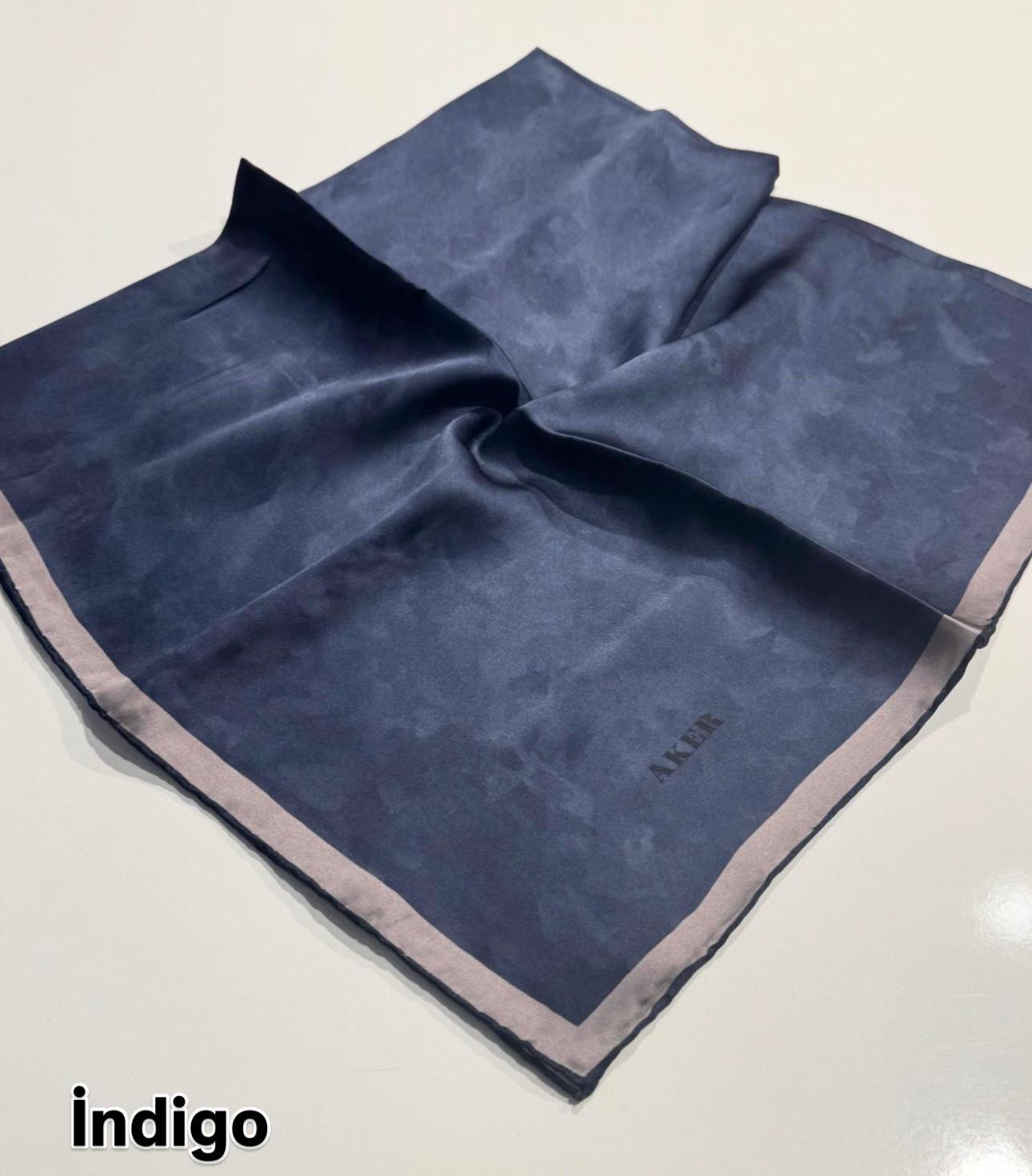 AKER BULUT DESEN İPEK EŞARP