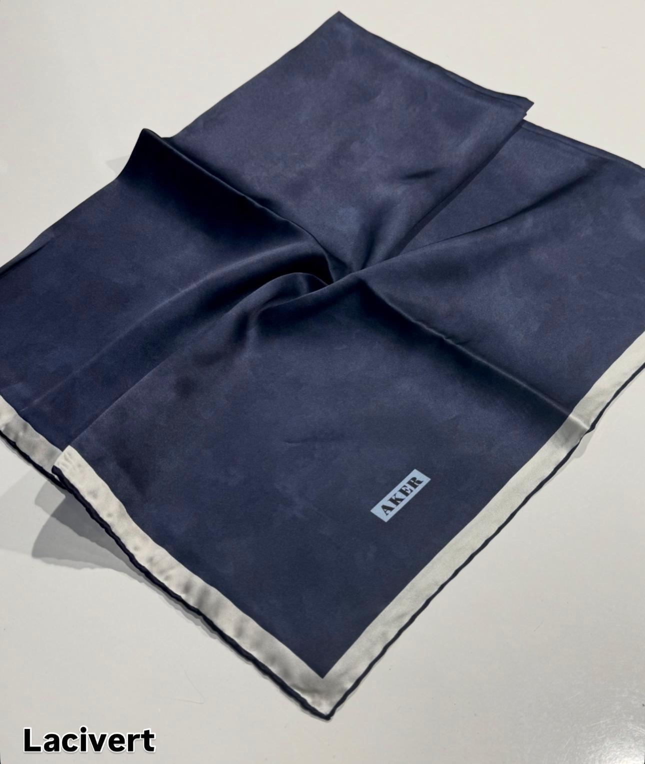 AKER BULUT DESEN İPEK EŞARP