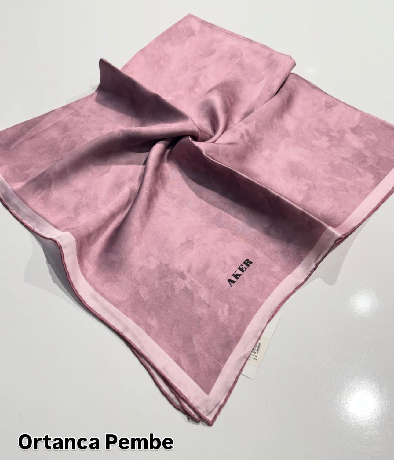 AKER BULUT DESEN İPEK EŞARP