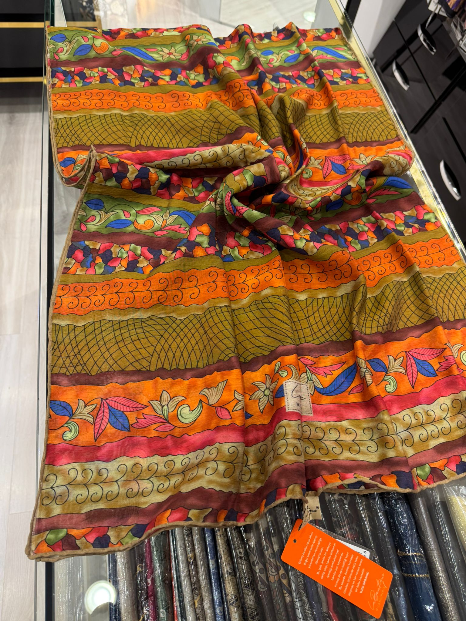 LA'BOUTİQUE GÜZ ŞAL