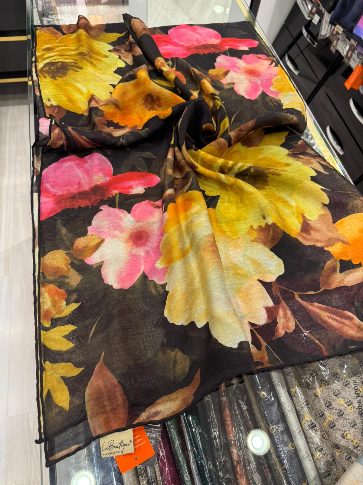 LA'BOUTİQUE GÜZ ŞAL