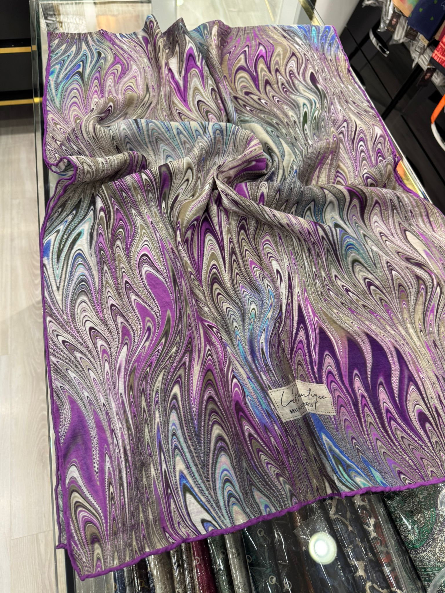 LA'BOUTİQUE GÜZ ŞAL