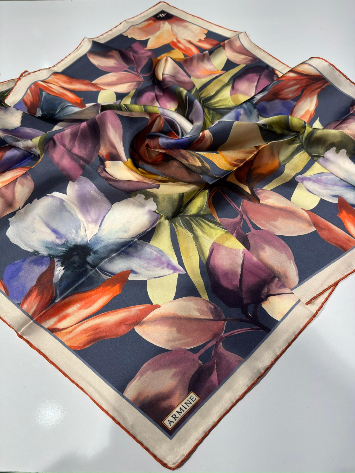 ARMİNE İPEK EŞARP