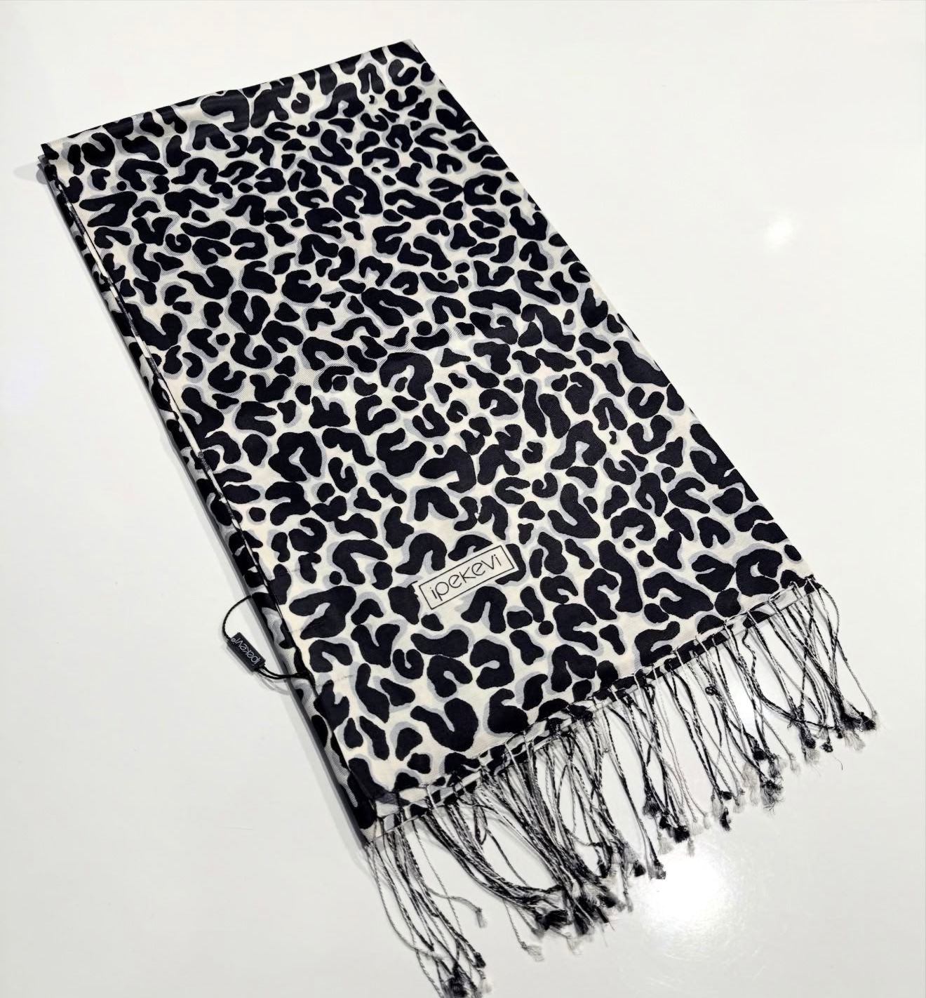 İPEKEVİ LEOPAR DESENLİ ŞAL