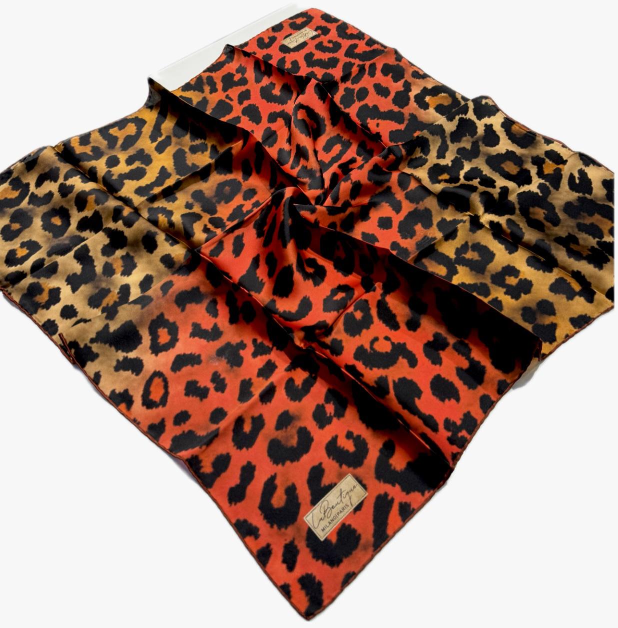 LA'BOUTIQUE İPEK EŞARP