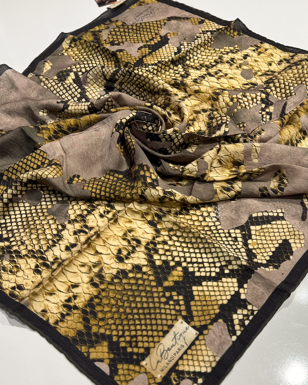 La Boutique 25’/26’ Güz Eşarp